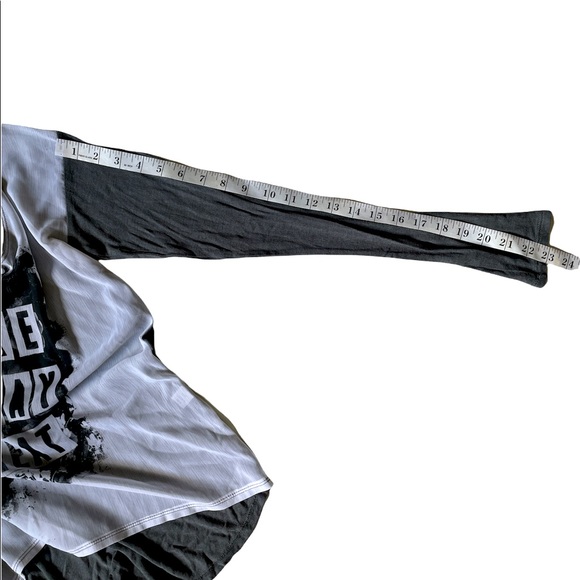 Lorimer NYC “Make Today Great” Gray/Wh long sleeve Top Size:Small petite - Picture 9 of 10